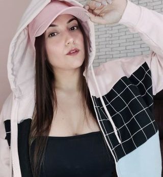 Nora, 19 years old, Qarqin, Afghanistan